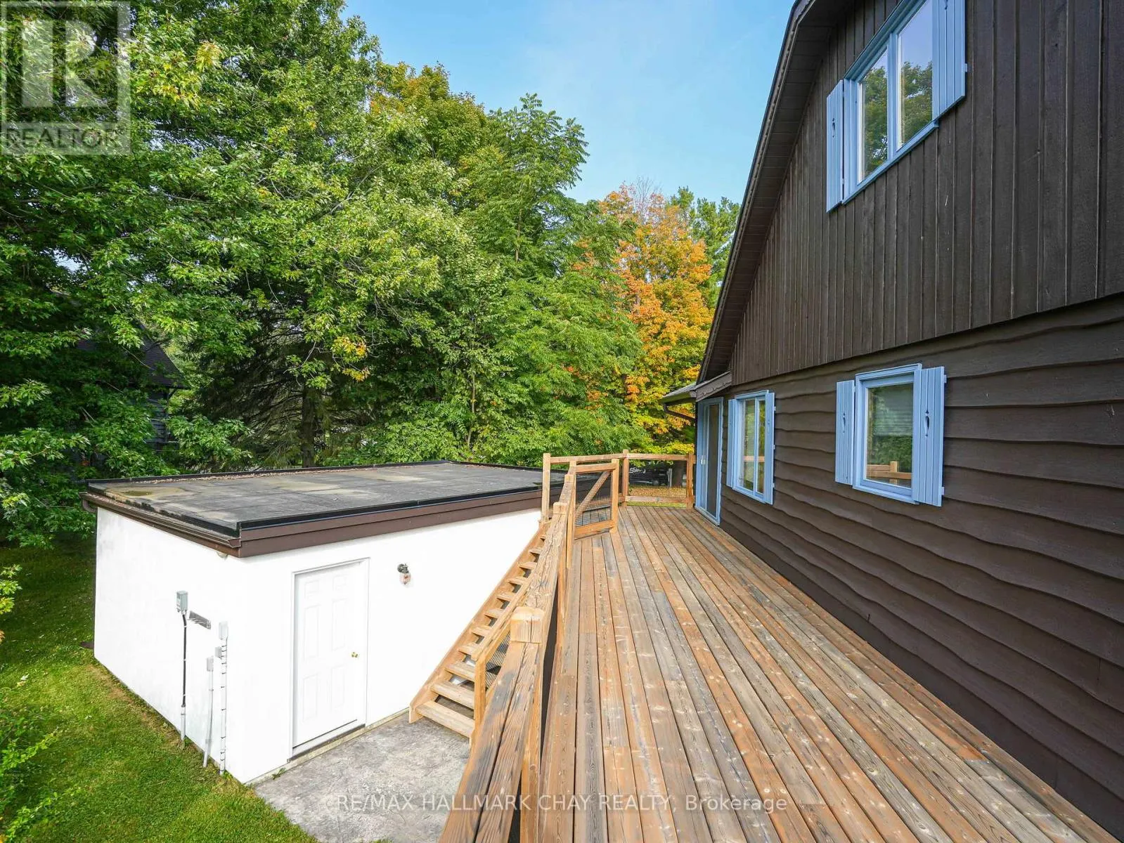 61 PINE RIVER CRESCENT