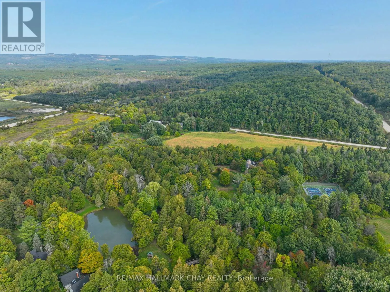 61 PINE RIVER CRESCENT