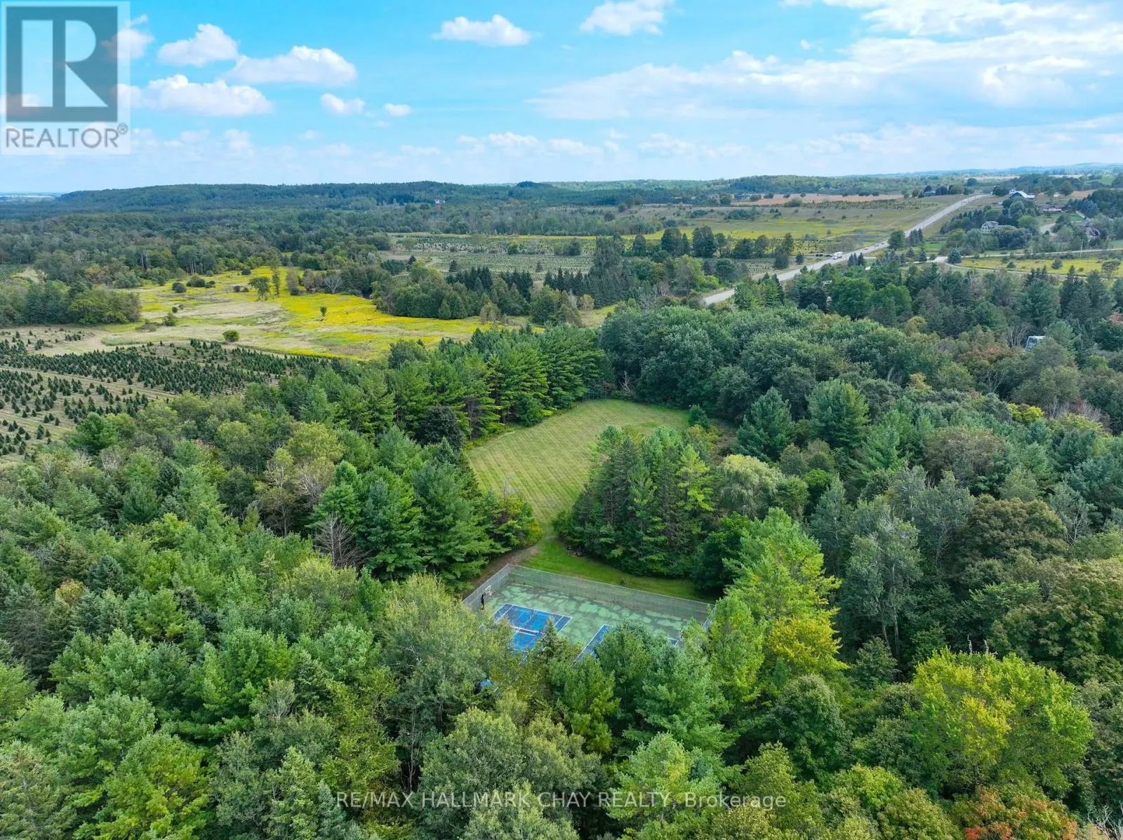 61 PINE RIVER CRESCENT