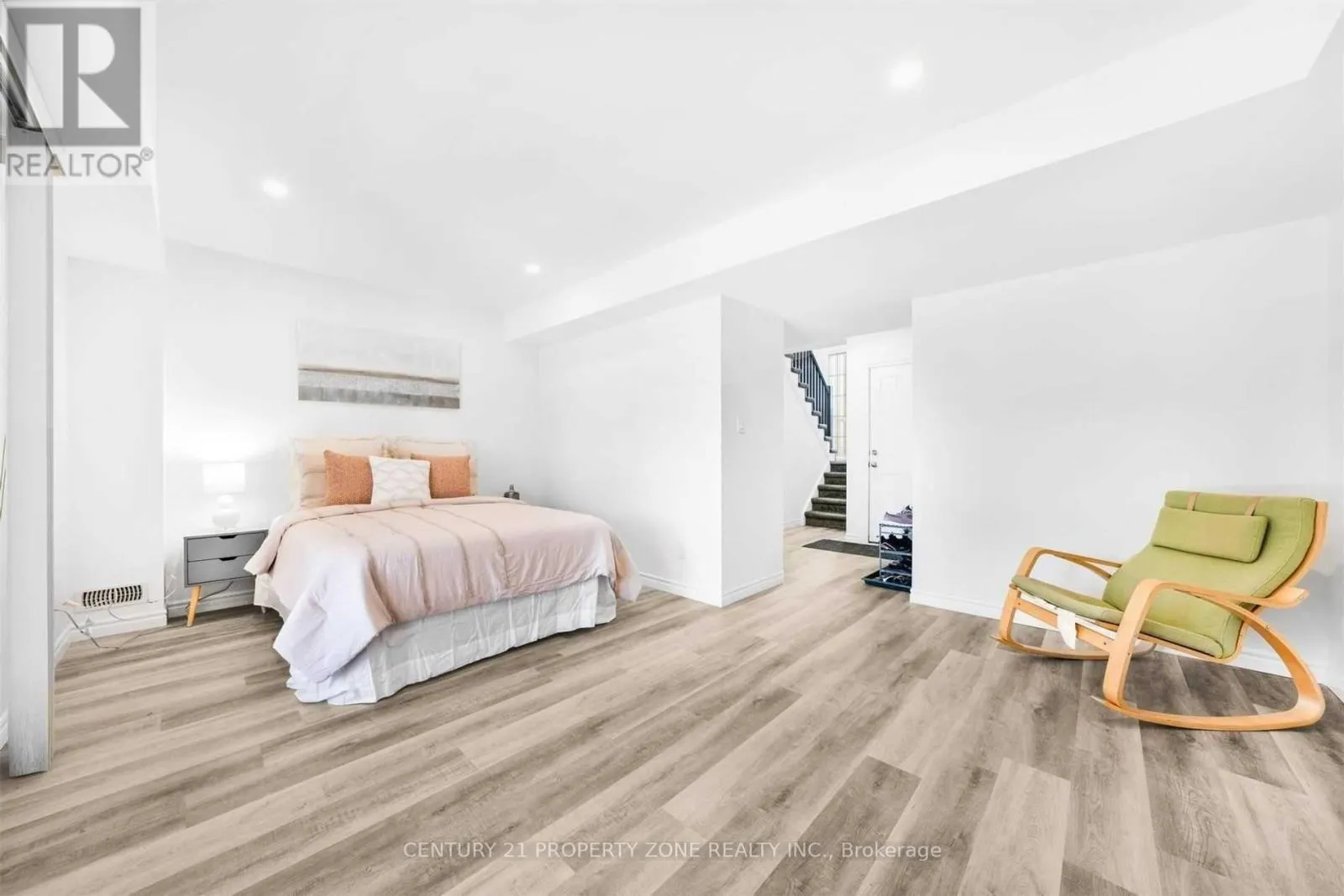 231 ANNE STREET
