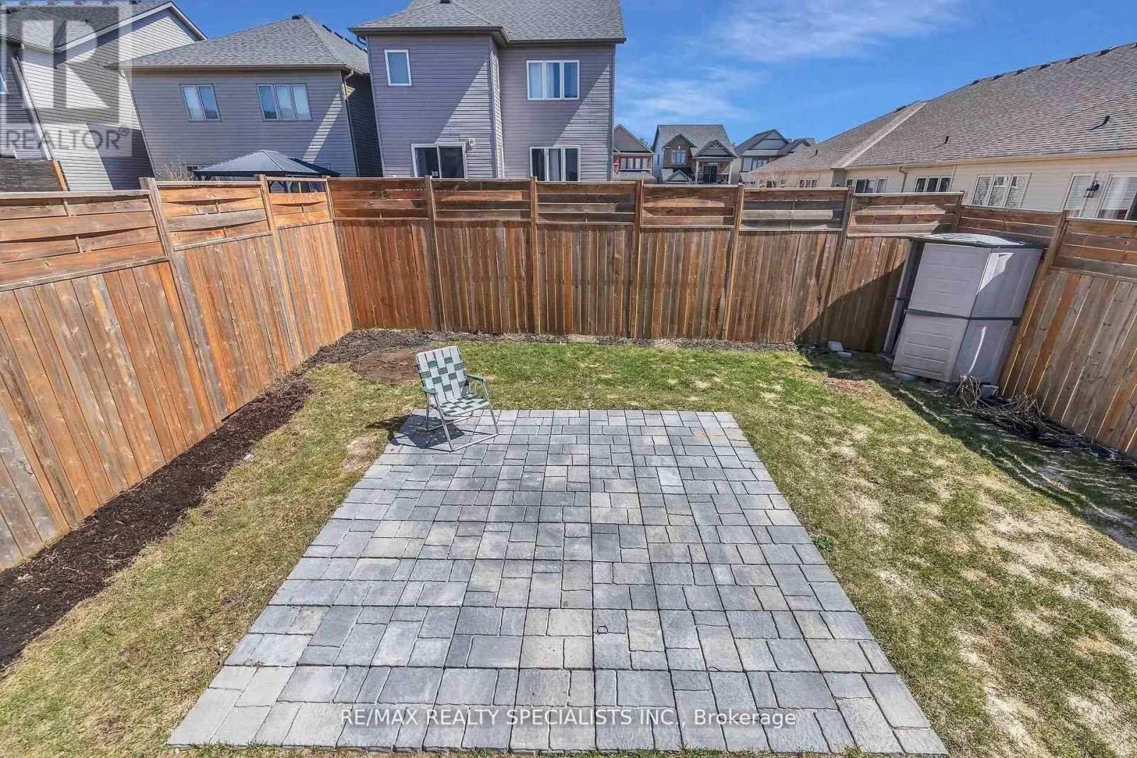 111 KAY CRESCENT