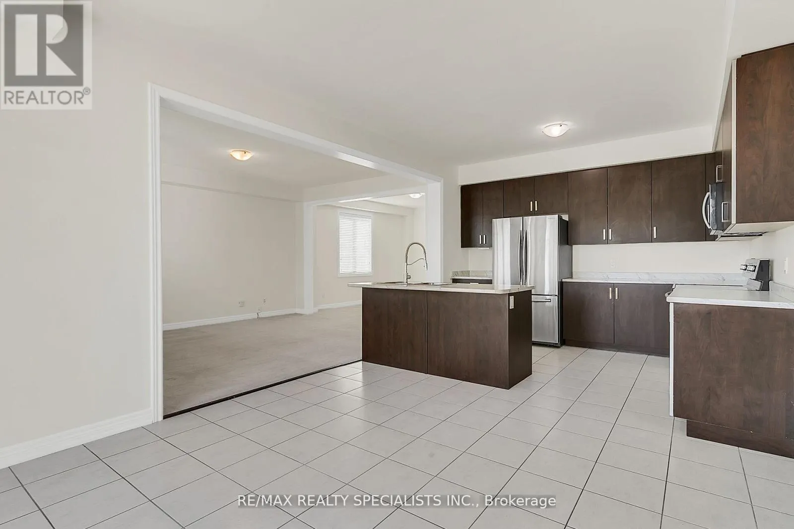 111 KAY CRESCENT