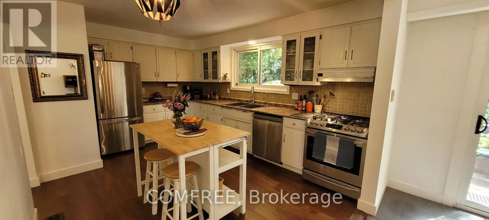 93 WATER STREET E