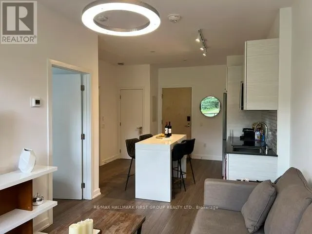 104 - 120 CARRICK TRAIL