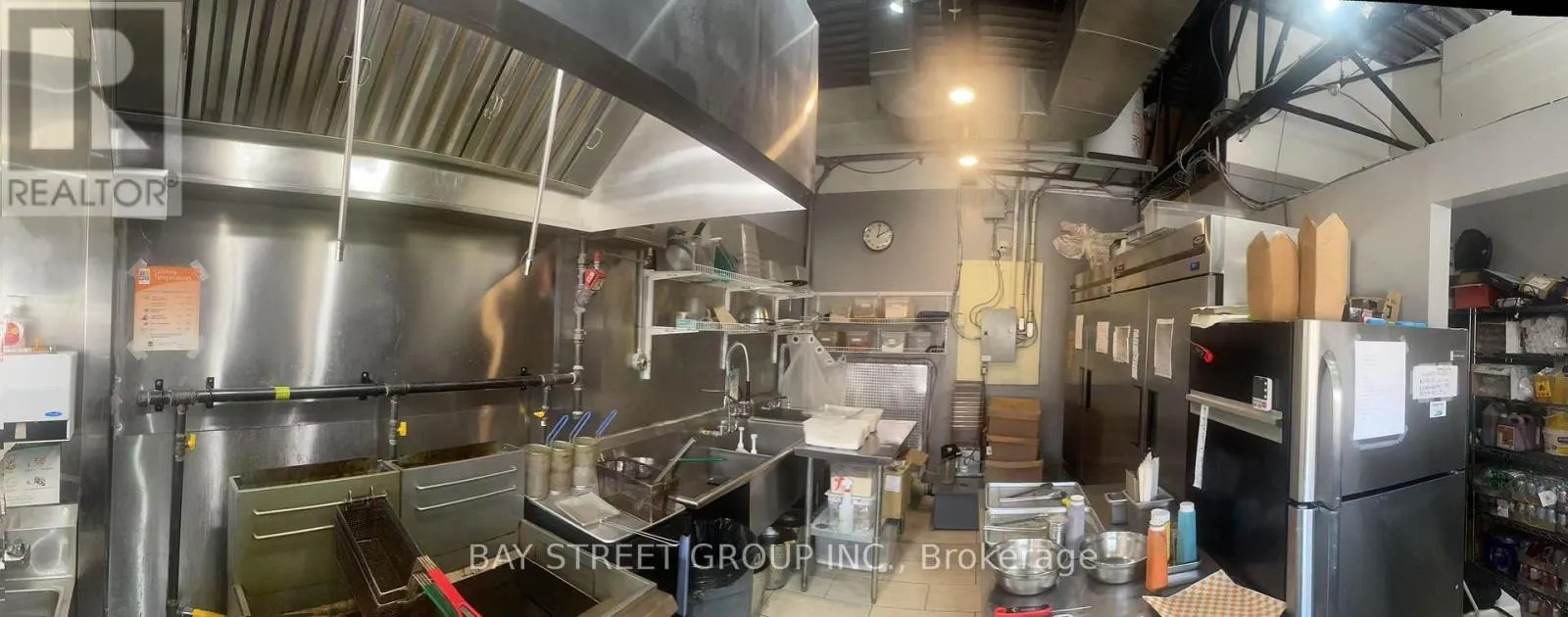 1050 KING STREET W