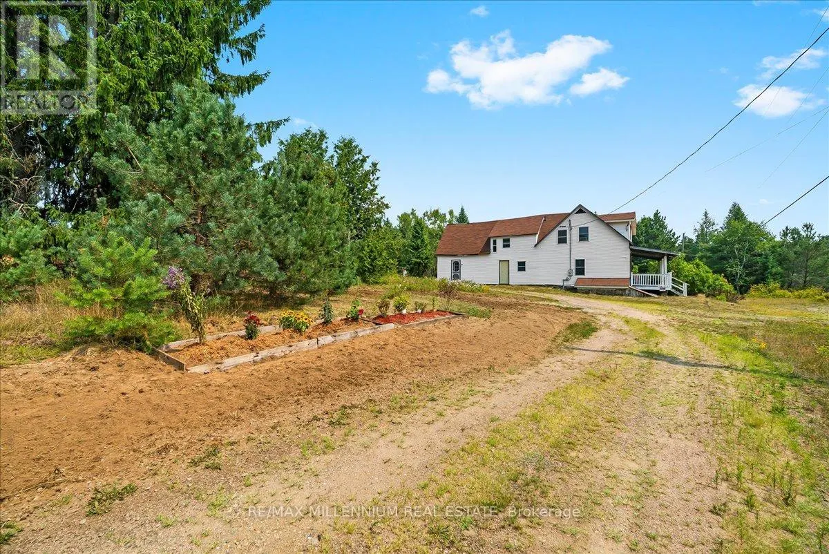 118 - 3529 HIGHWAY HIGHWAY E