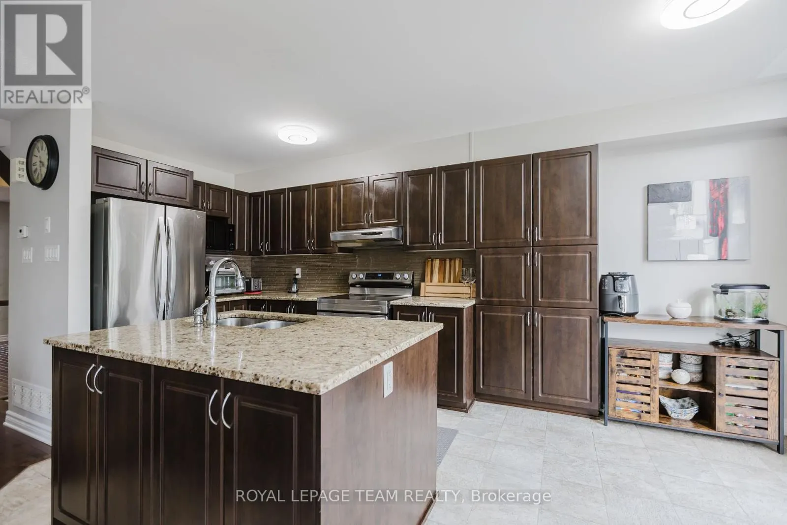 121 MANCINI WAY