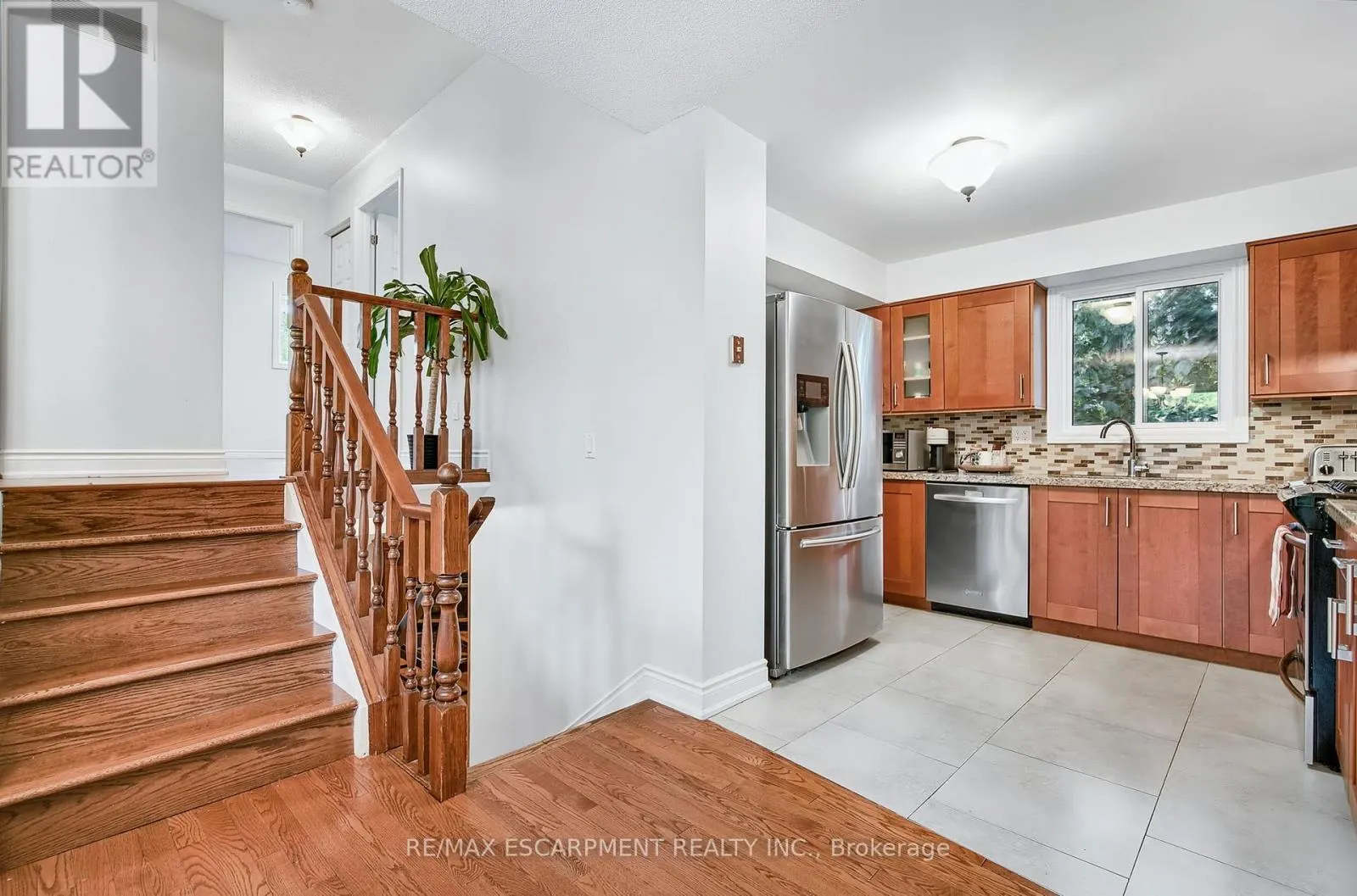 14 ASHRIDGE PLACE