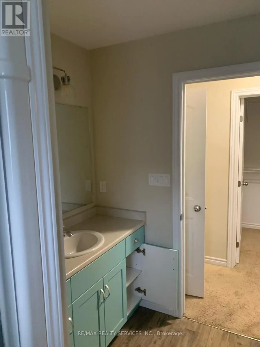 25 ACORN TRAIL
