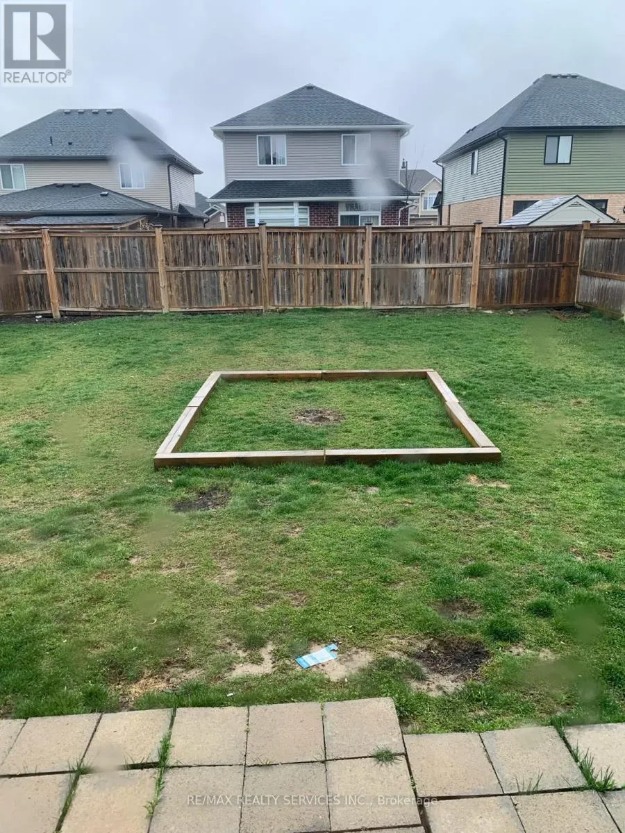 25 ACORN TRAIL