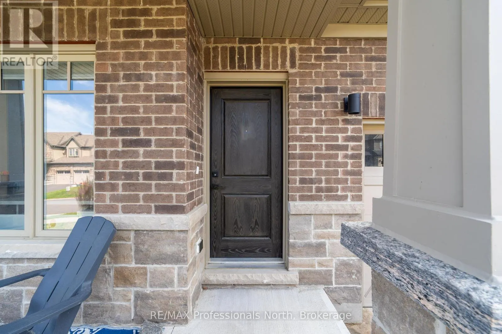 35 WOODSTREAM DRIVE