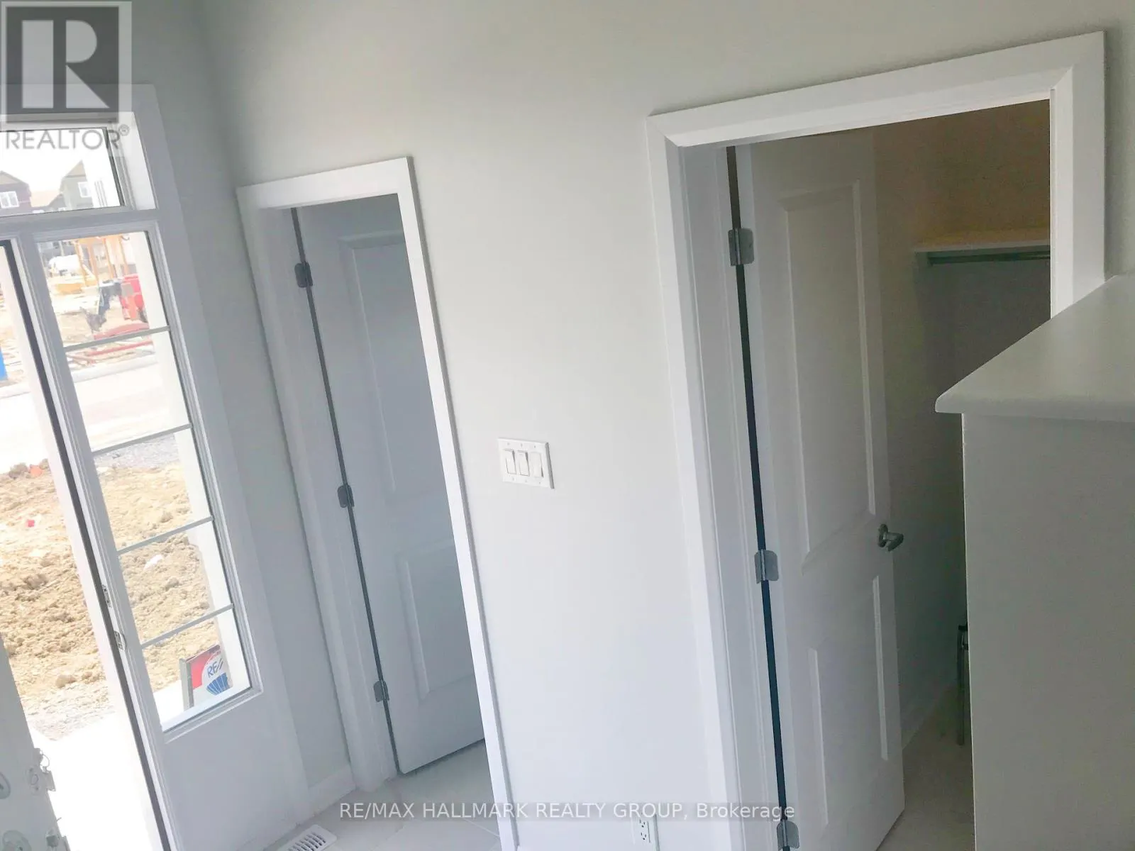 123 PALOMA CIRCLE
