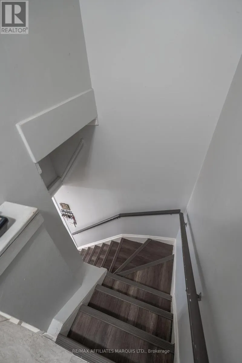 226 LOUISA STREET