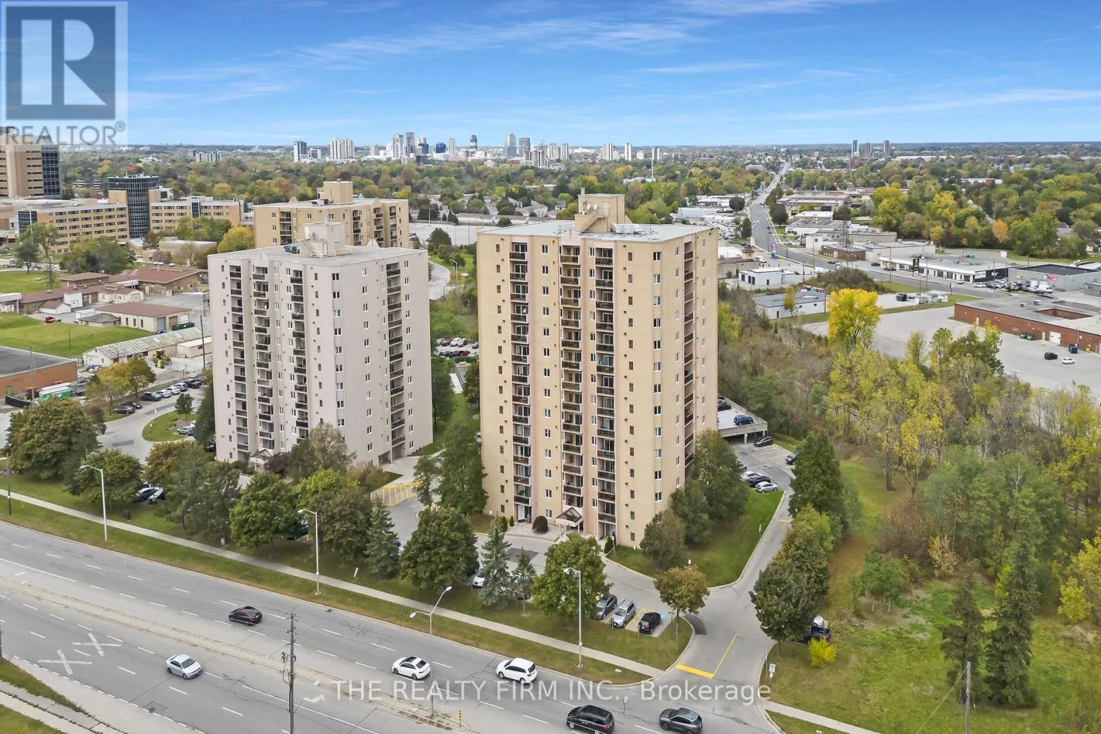 504 - 858 COMMISSIONERS ROAD E, #504