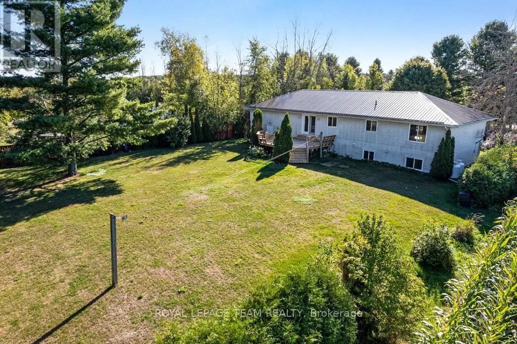 712 HYNDMAN ROAD