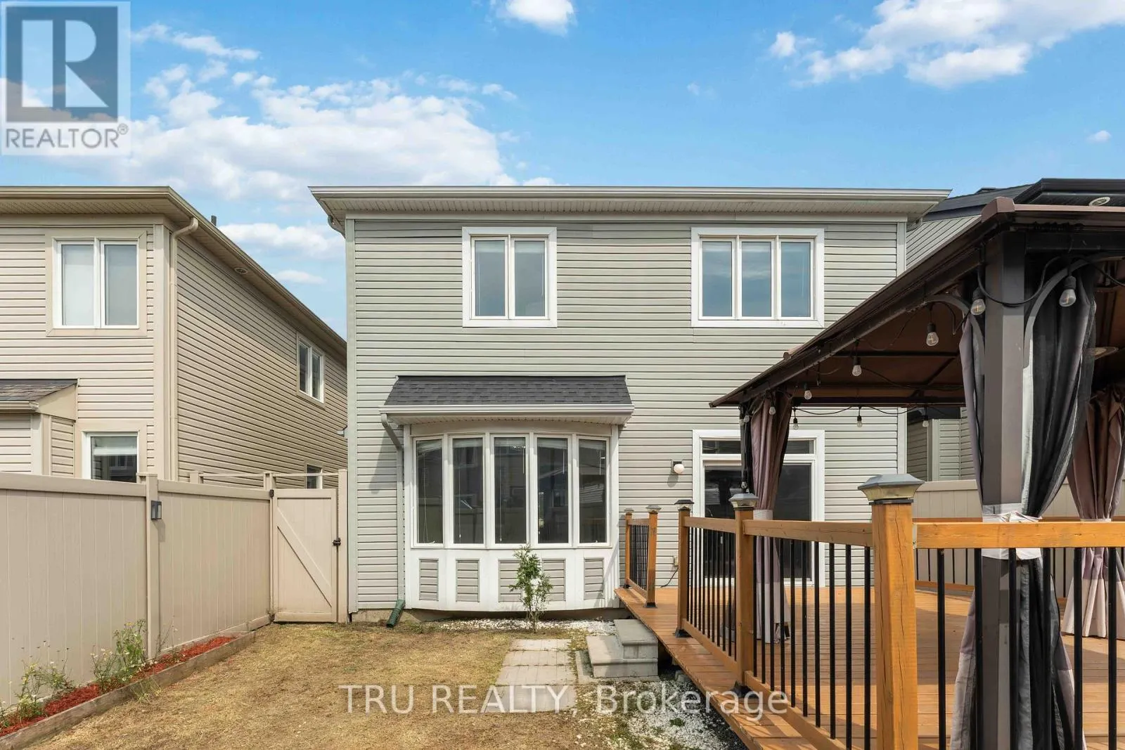 352 MEADOWBREEZE DRIVE