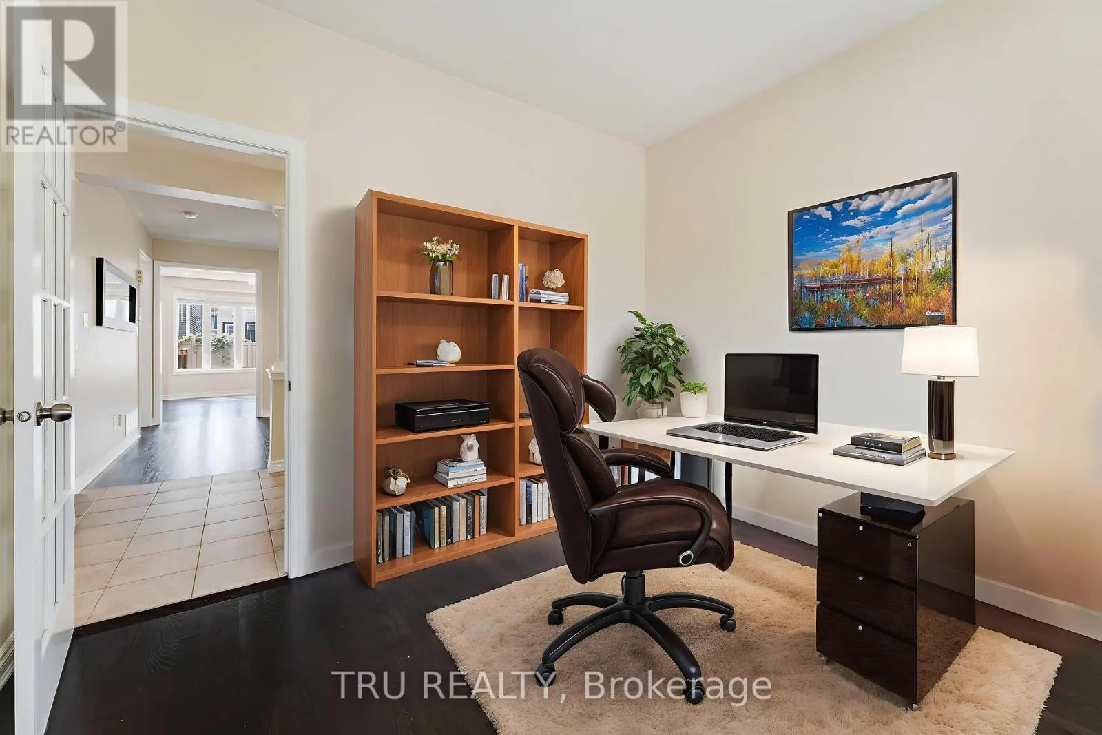352 MEADOWBREEZE DRIVE