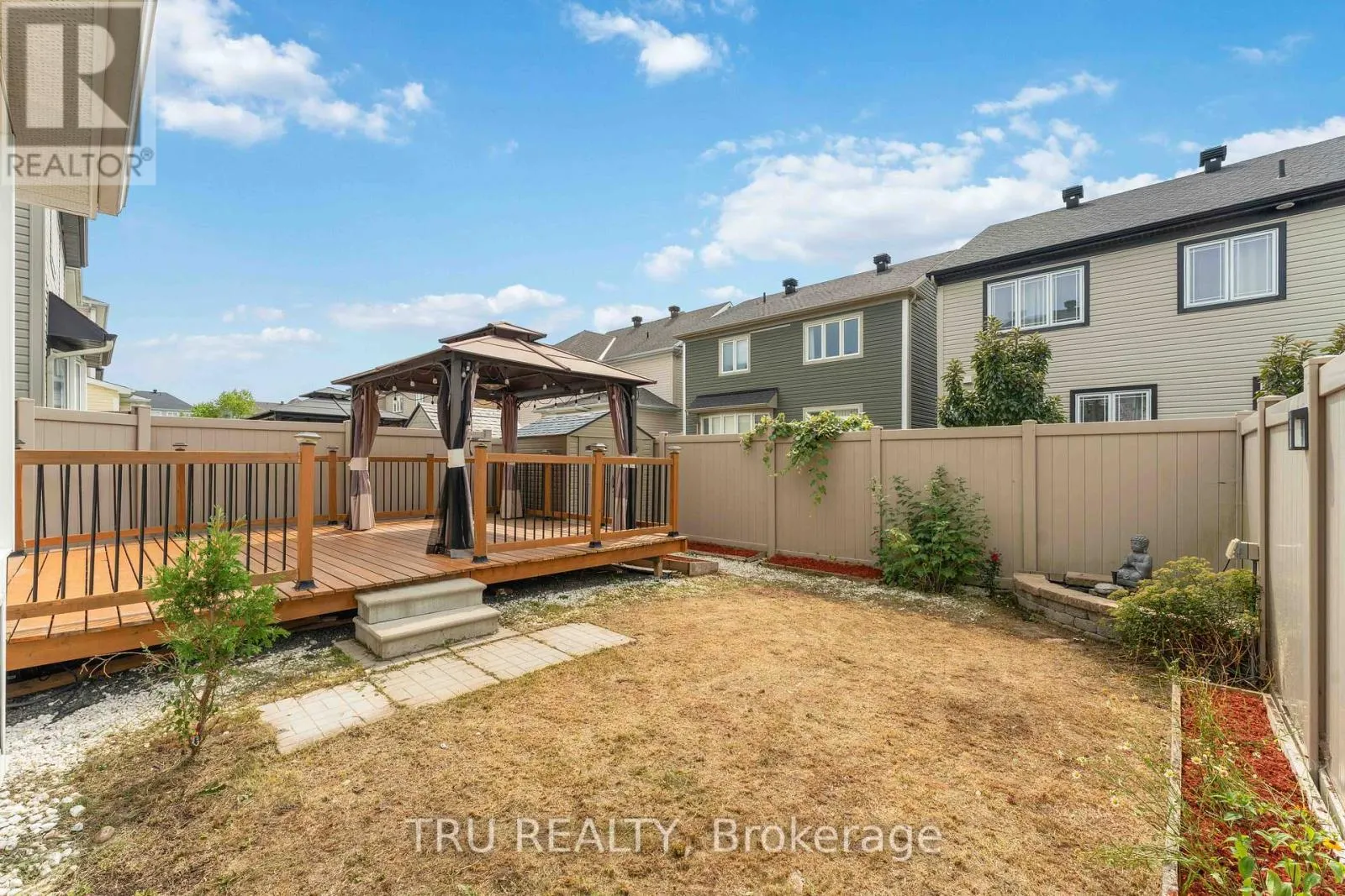 352 MEADOWBREEZE DRIVE