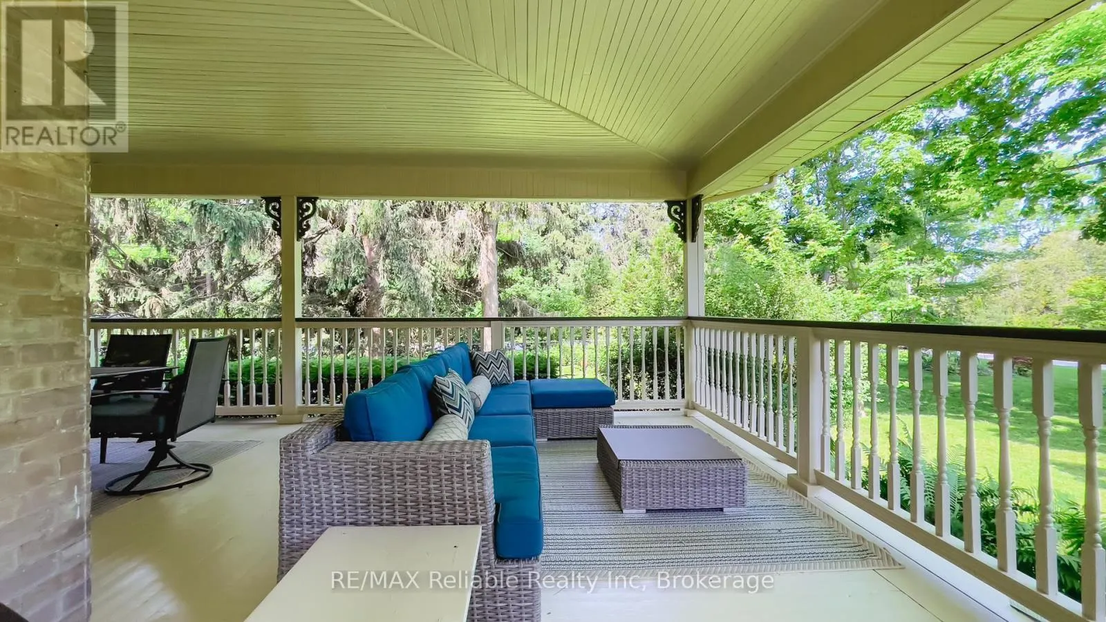 32 BAYFIELD TERRACE