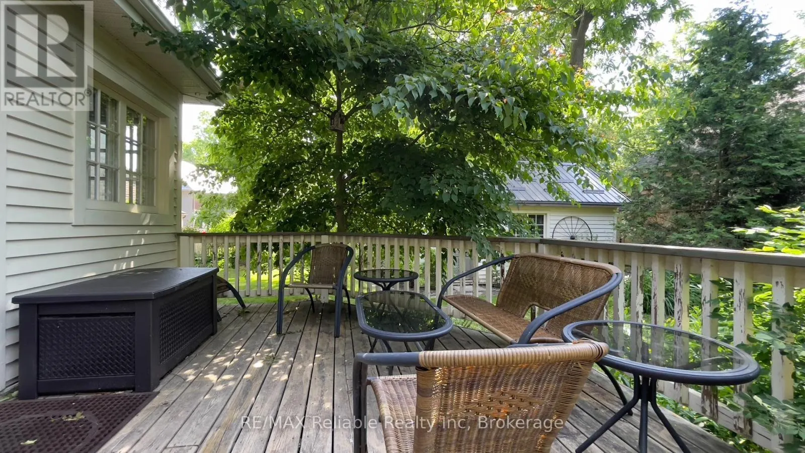 32 BAYFIELD TERRACE