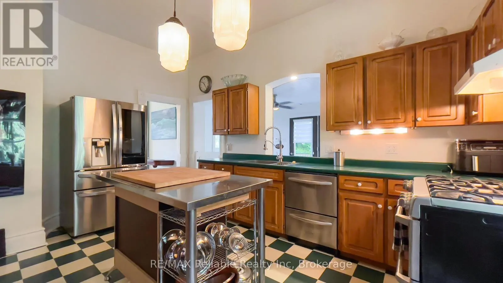32 BAYFIELD TERRACE