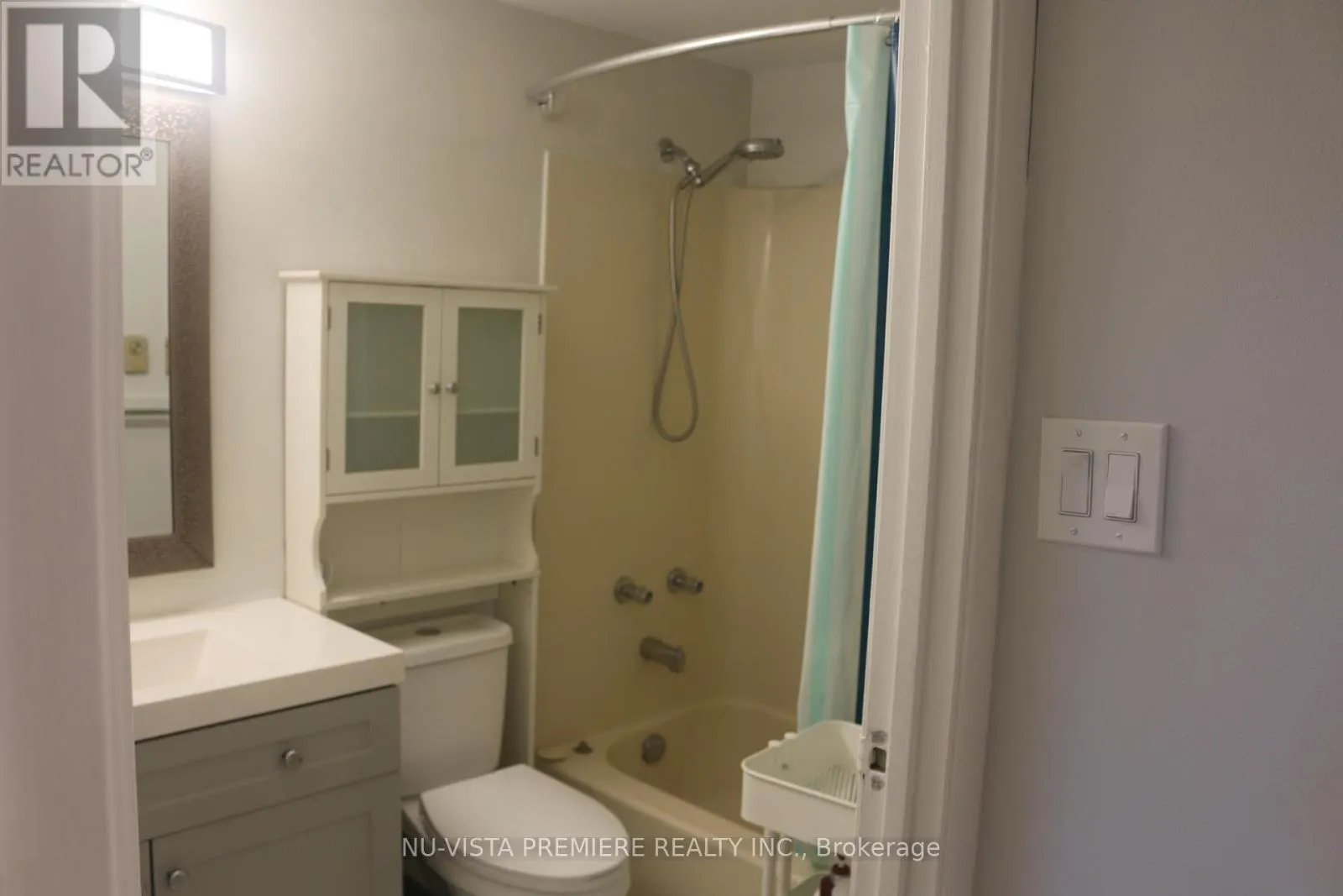 411 - 5 JACKSWAY CRESCENT, #411