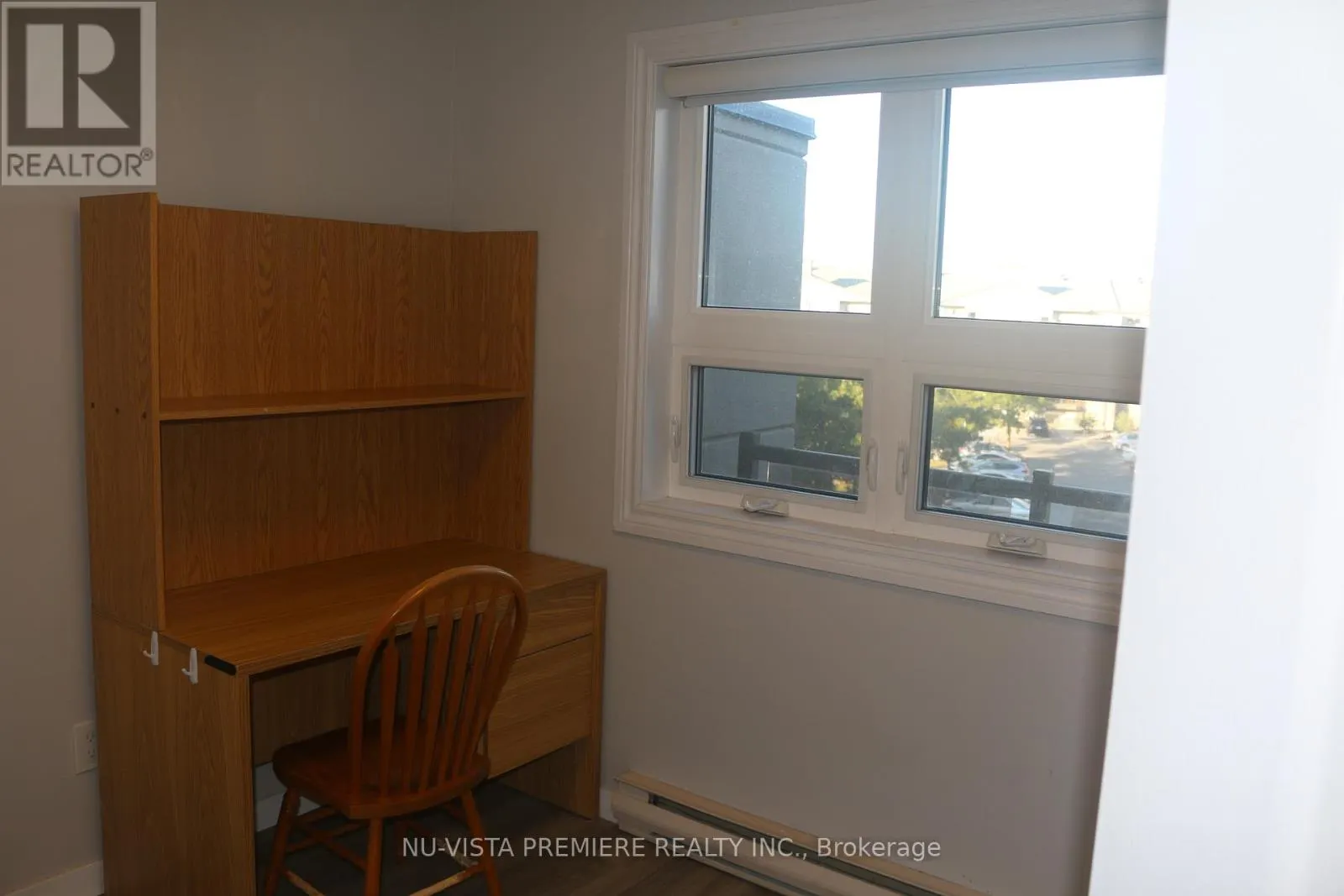 411 - 5 JACKSWAY CRESCENT, #411