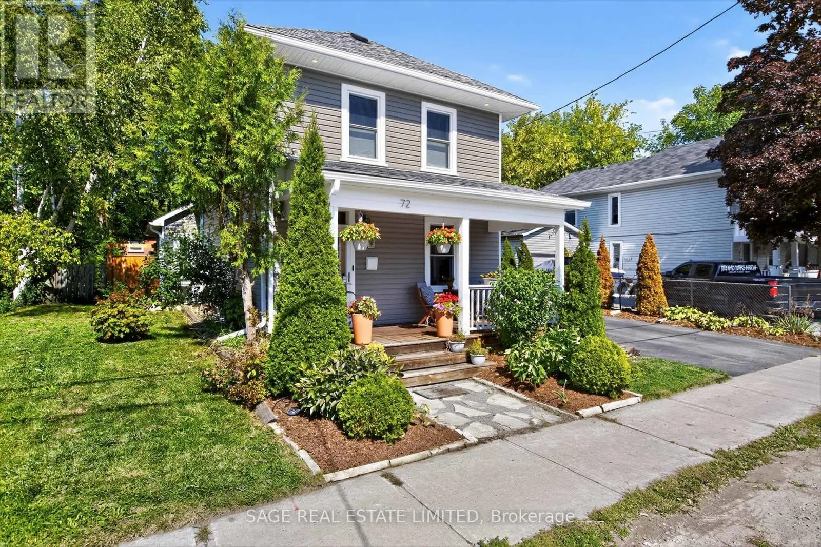 72 VICTORIA AVENUE