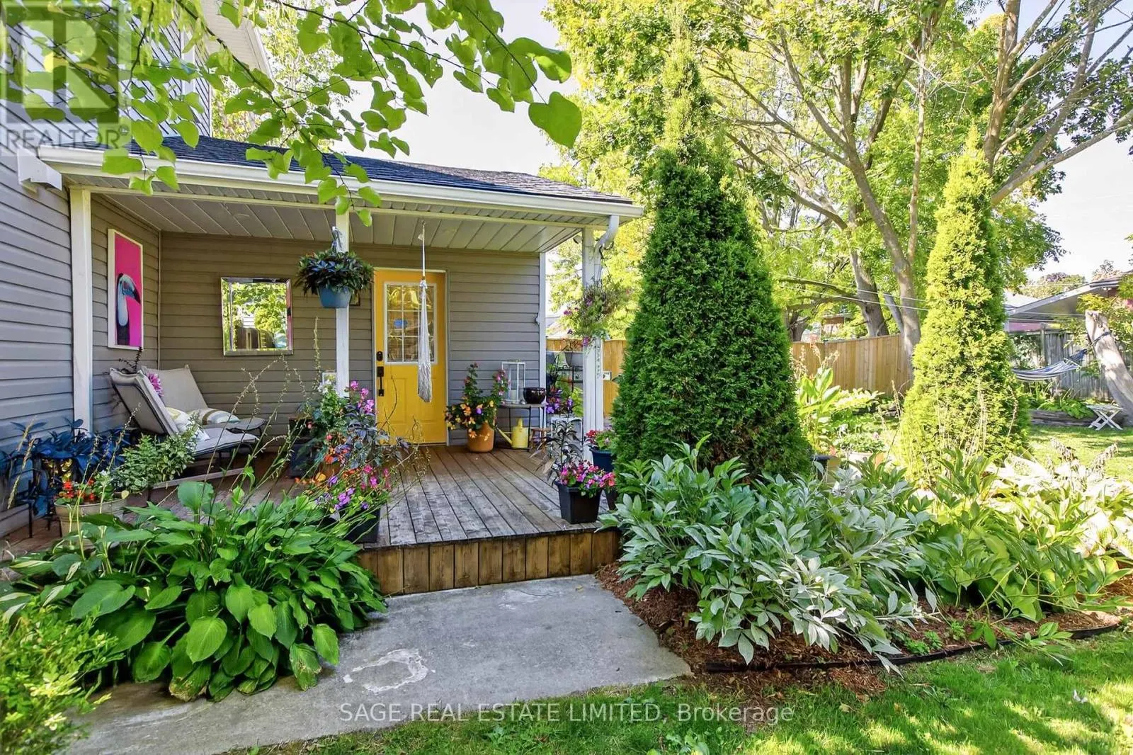 72 VICTORIA AVENUE