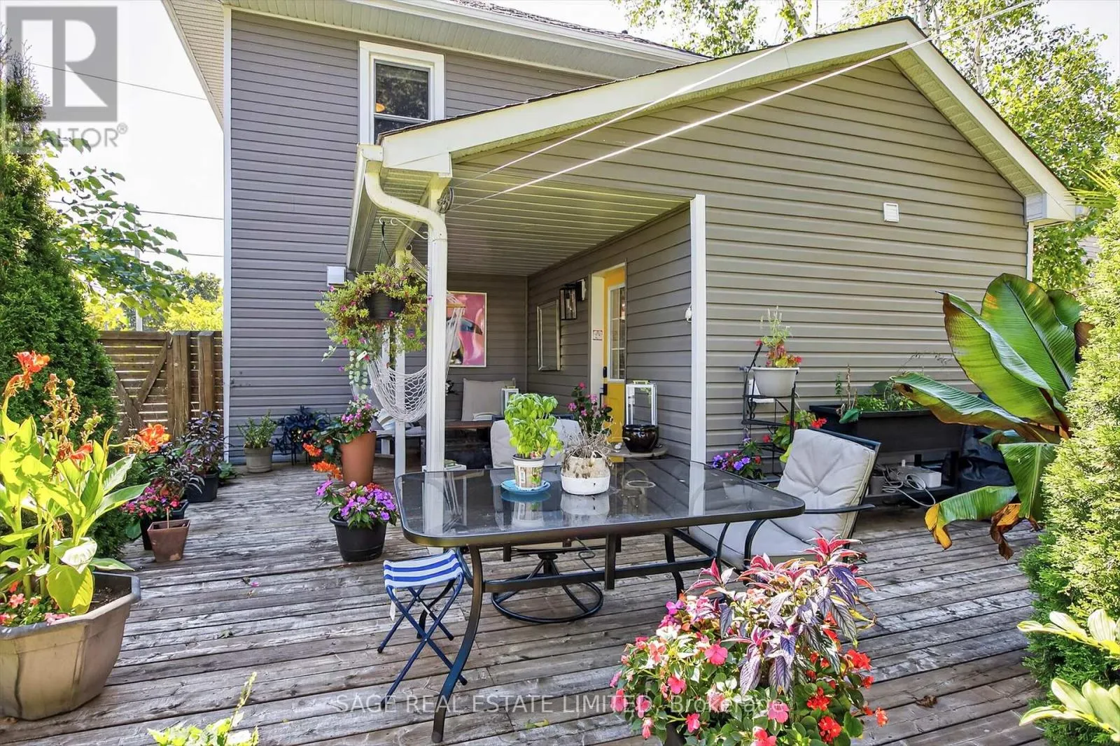 72 VICTORIA AVENUE