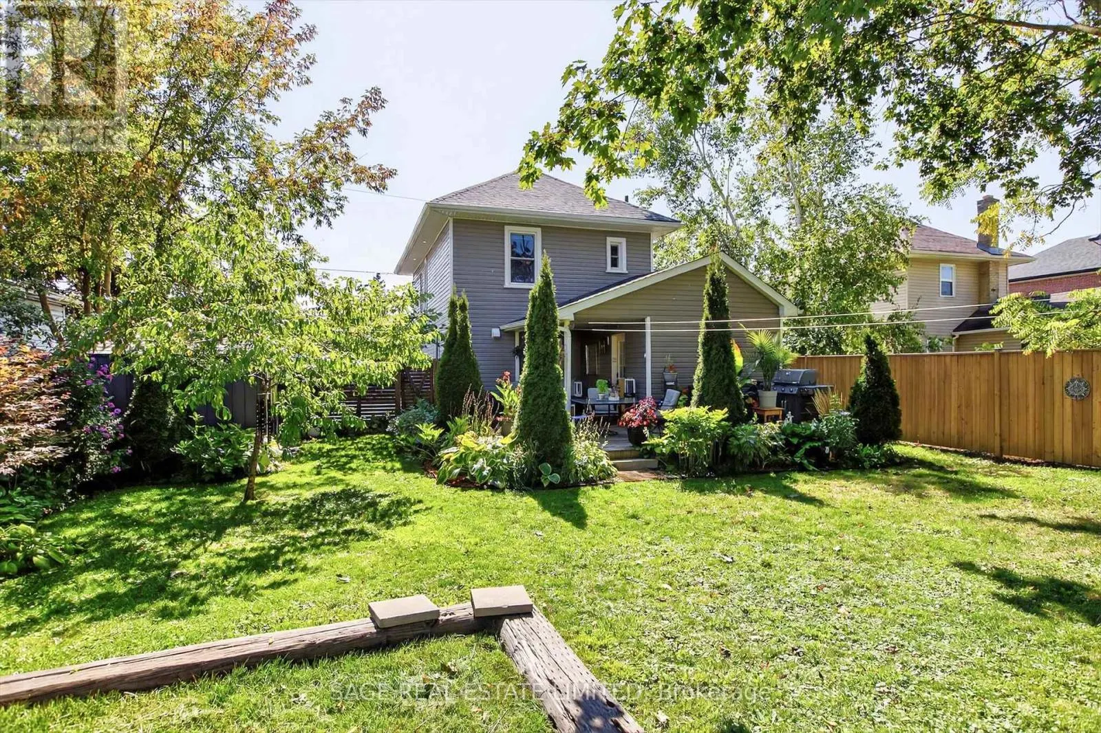 72 VICTORIA AVENUE