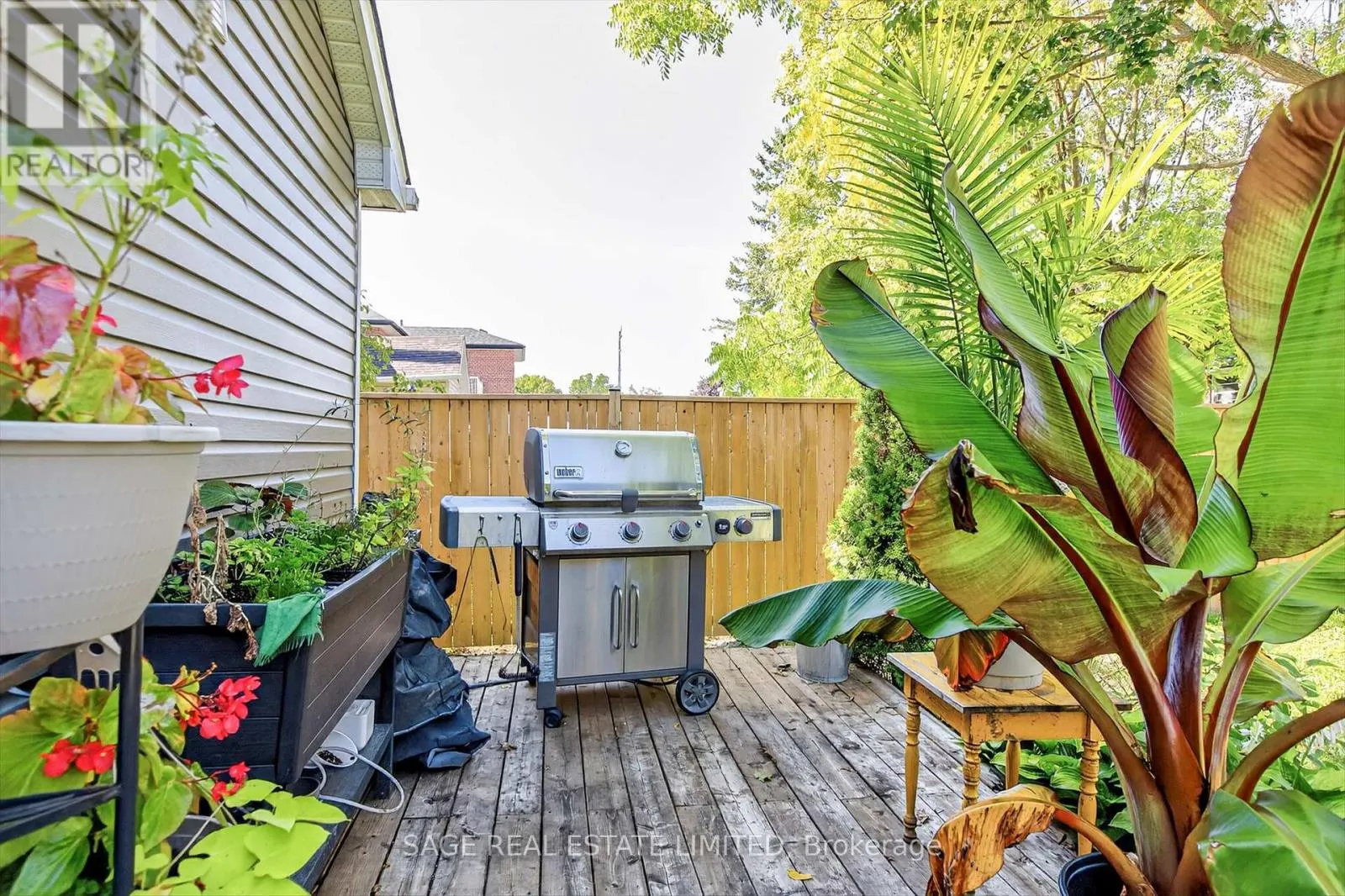 72 VICTORIA AVENUE