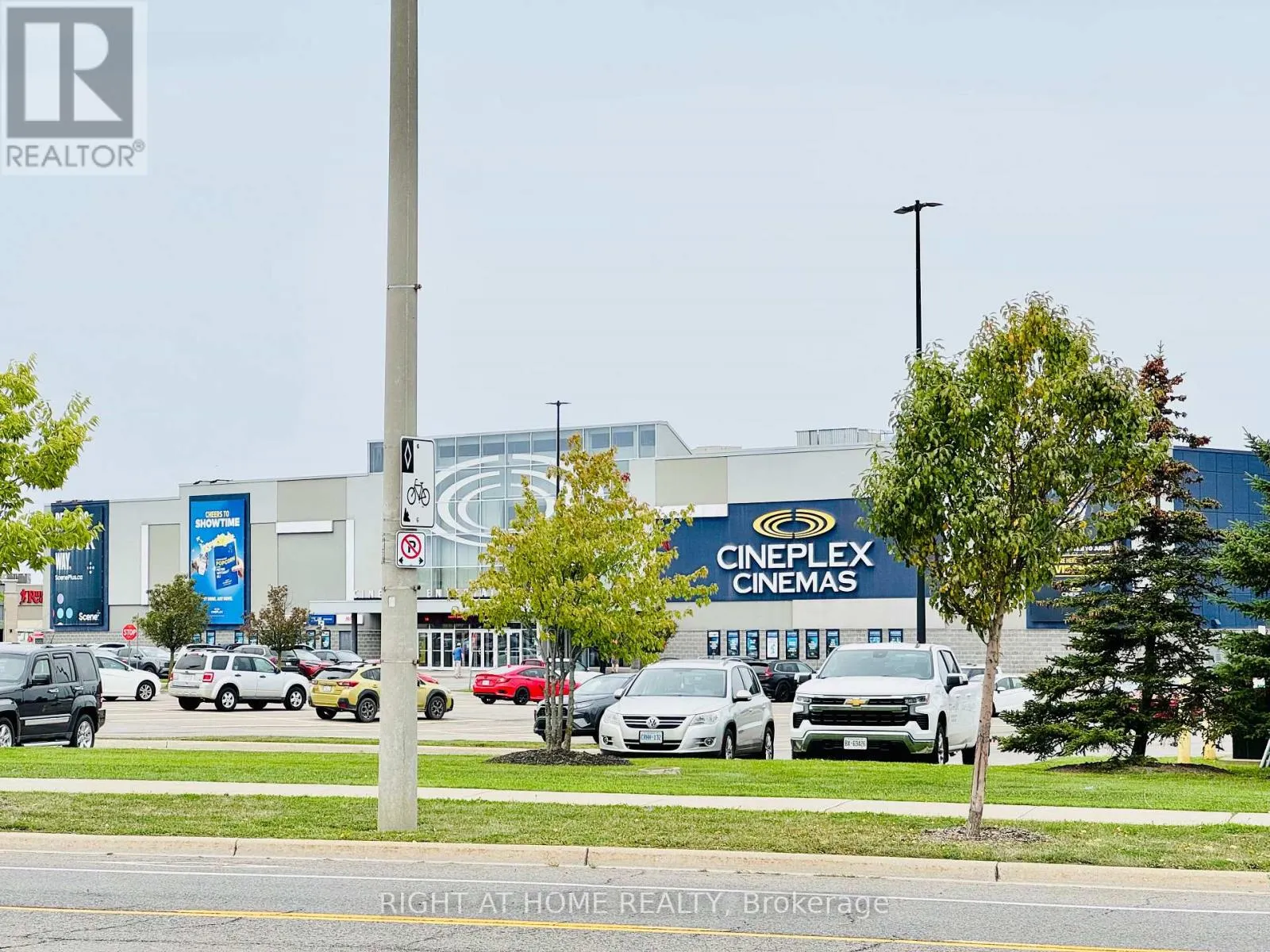 10 - 800 PARAMOUNT DRIVE