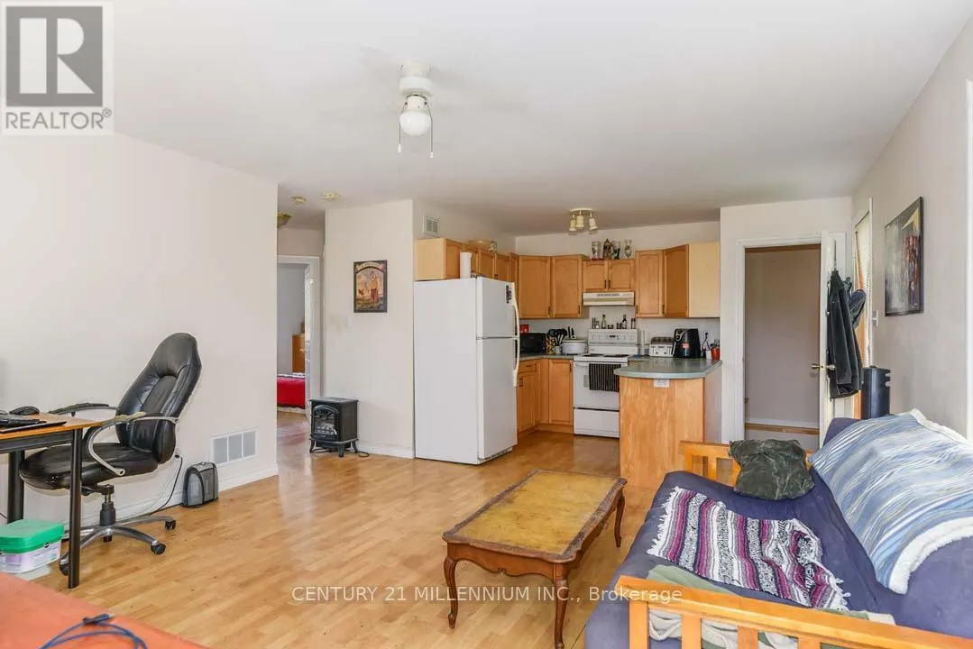 387091 20TH SIDE ROAD