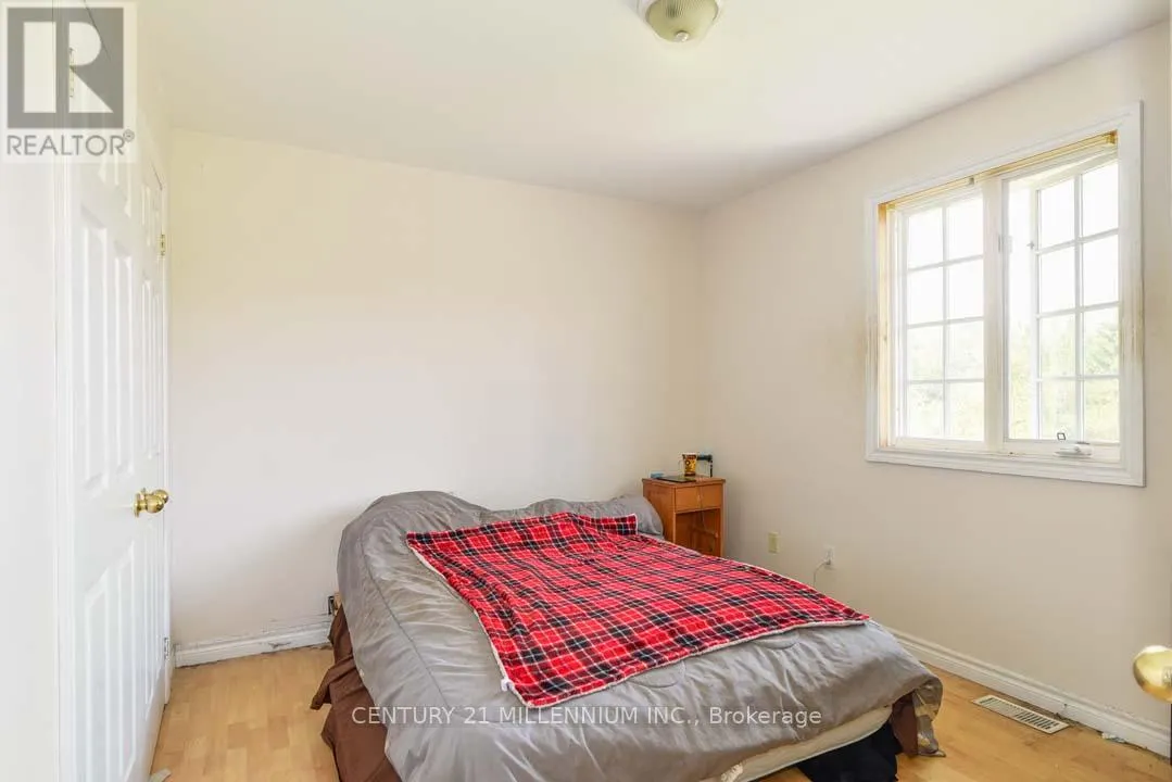 387091 20TH SIDE ROAD