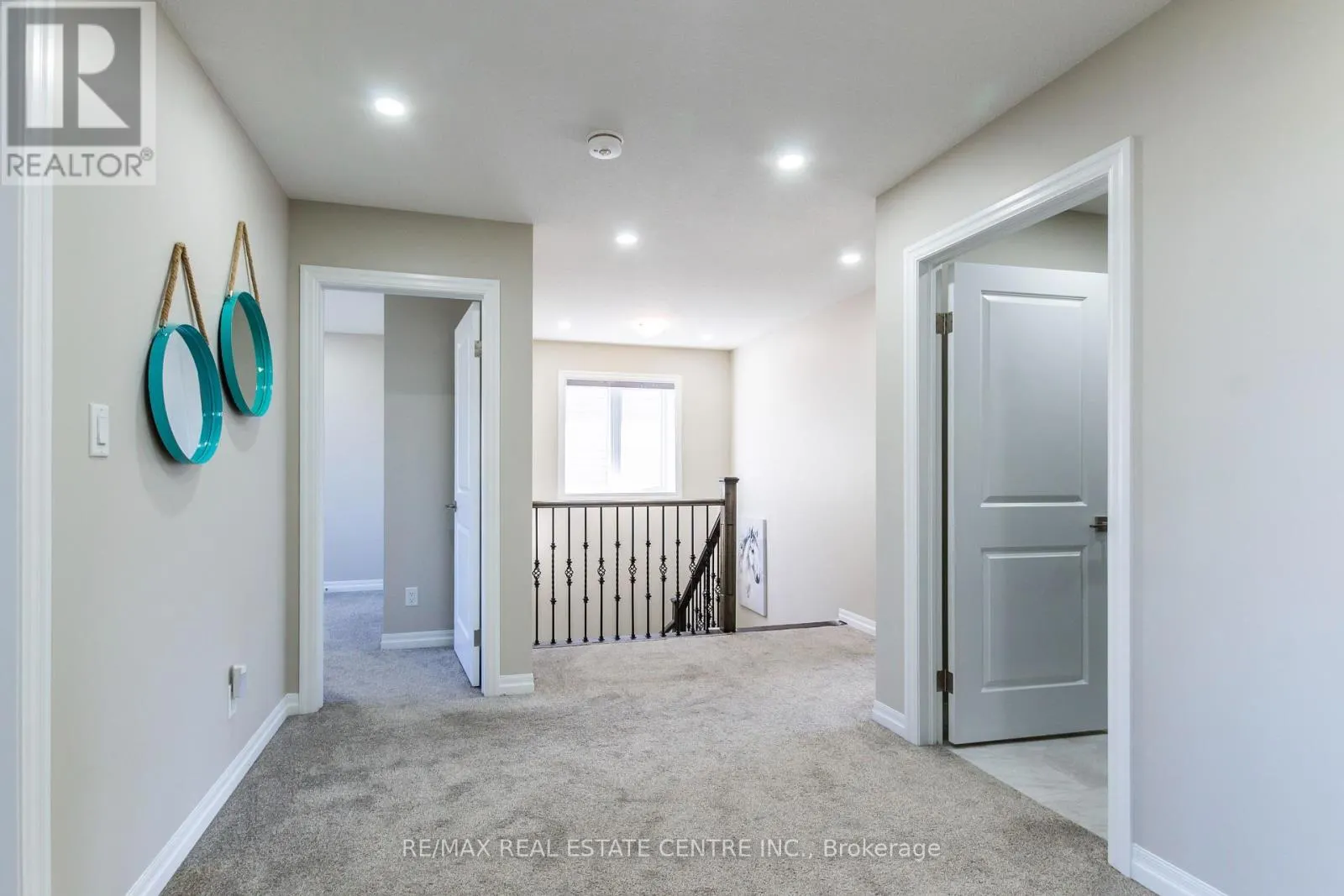 162 MOUNTAIN HOLLY COURT