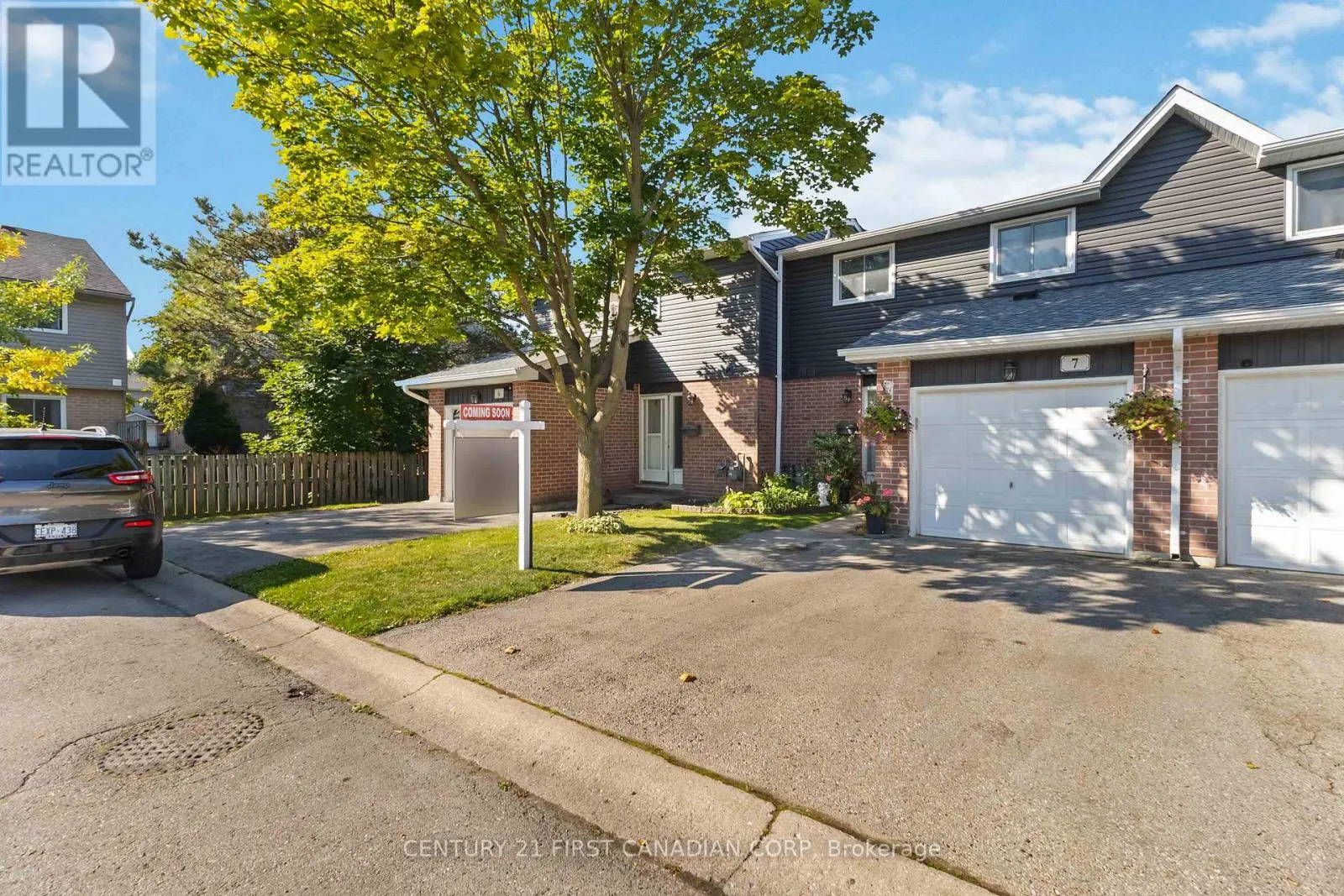 7 - 131 BONAVENTURE DRIVE, #7