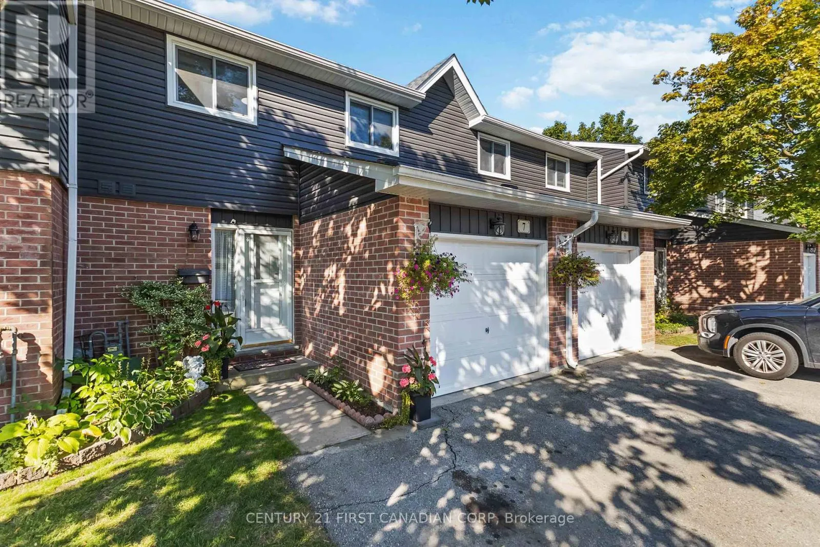 7 - 131 BONAVENTURE DRIVE, #7