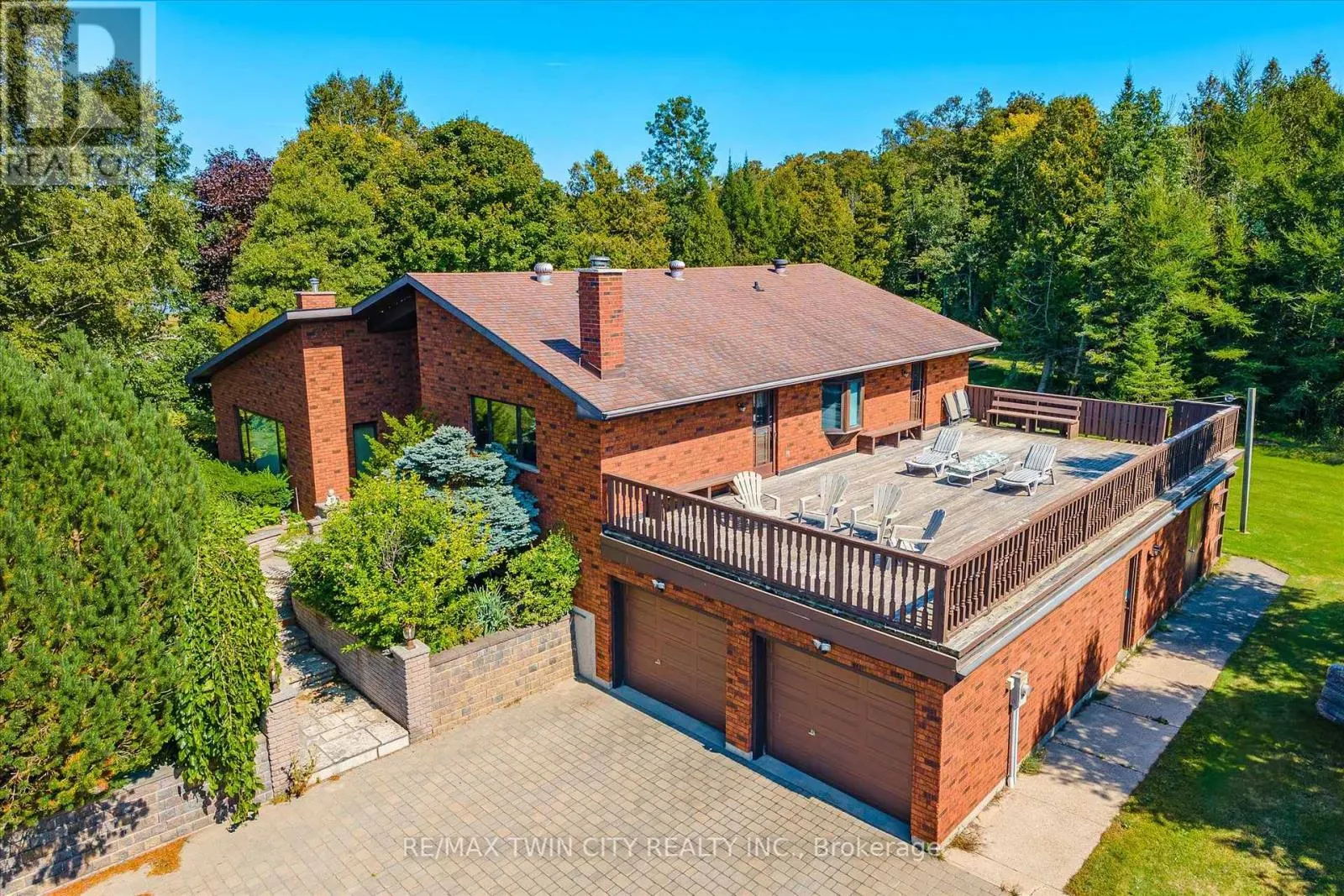 74 MIRAMICHI ROAD W