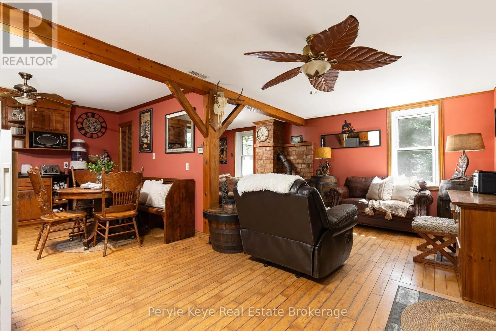 2322 OLD MUSKOKA ROAD