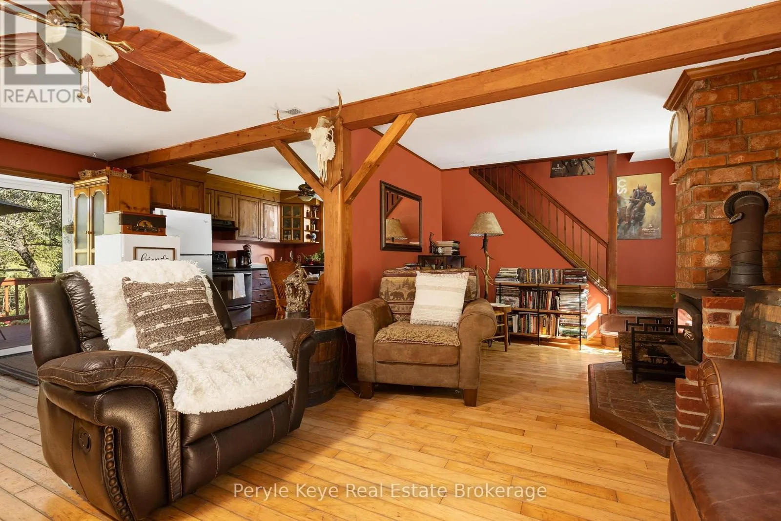 2322 OLD MUSKOKA ROAD