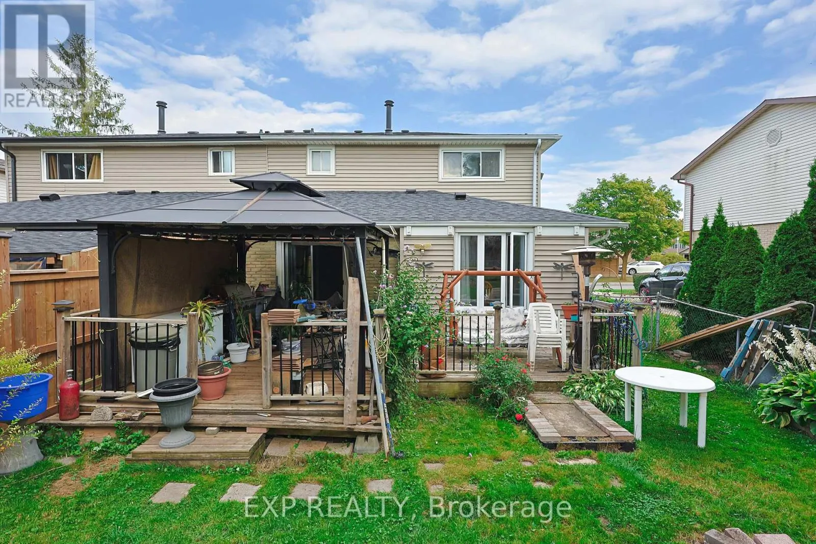 164 AUGUSTA CRESCENT