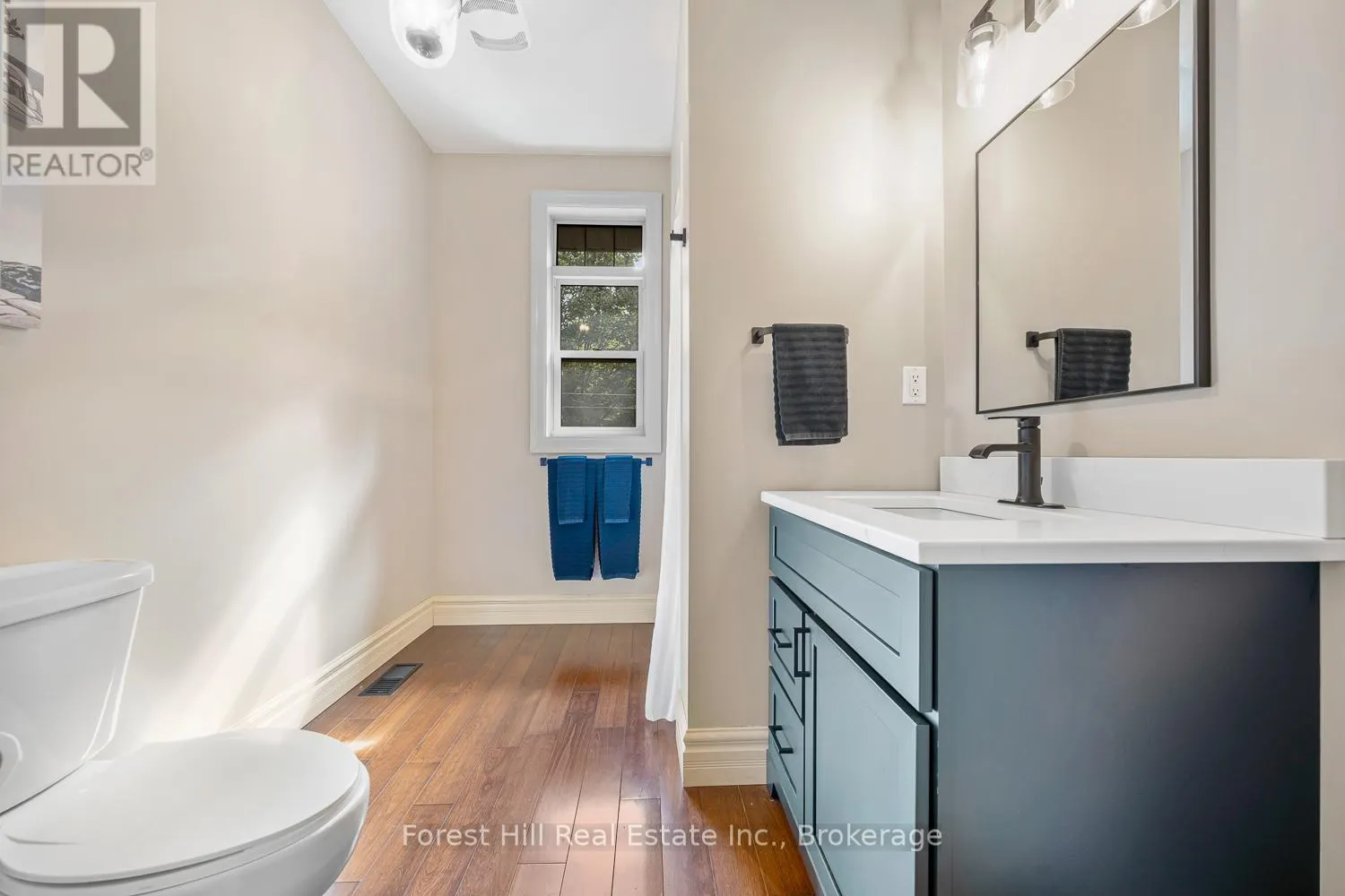 37 PARKWAY AVENUE