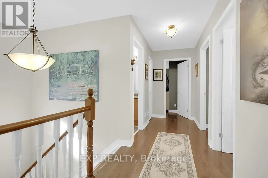 48 DEIGHTON CRESCENT