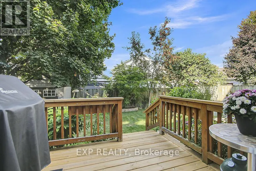 48 DEIGHTON CRESCENT