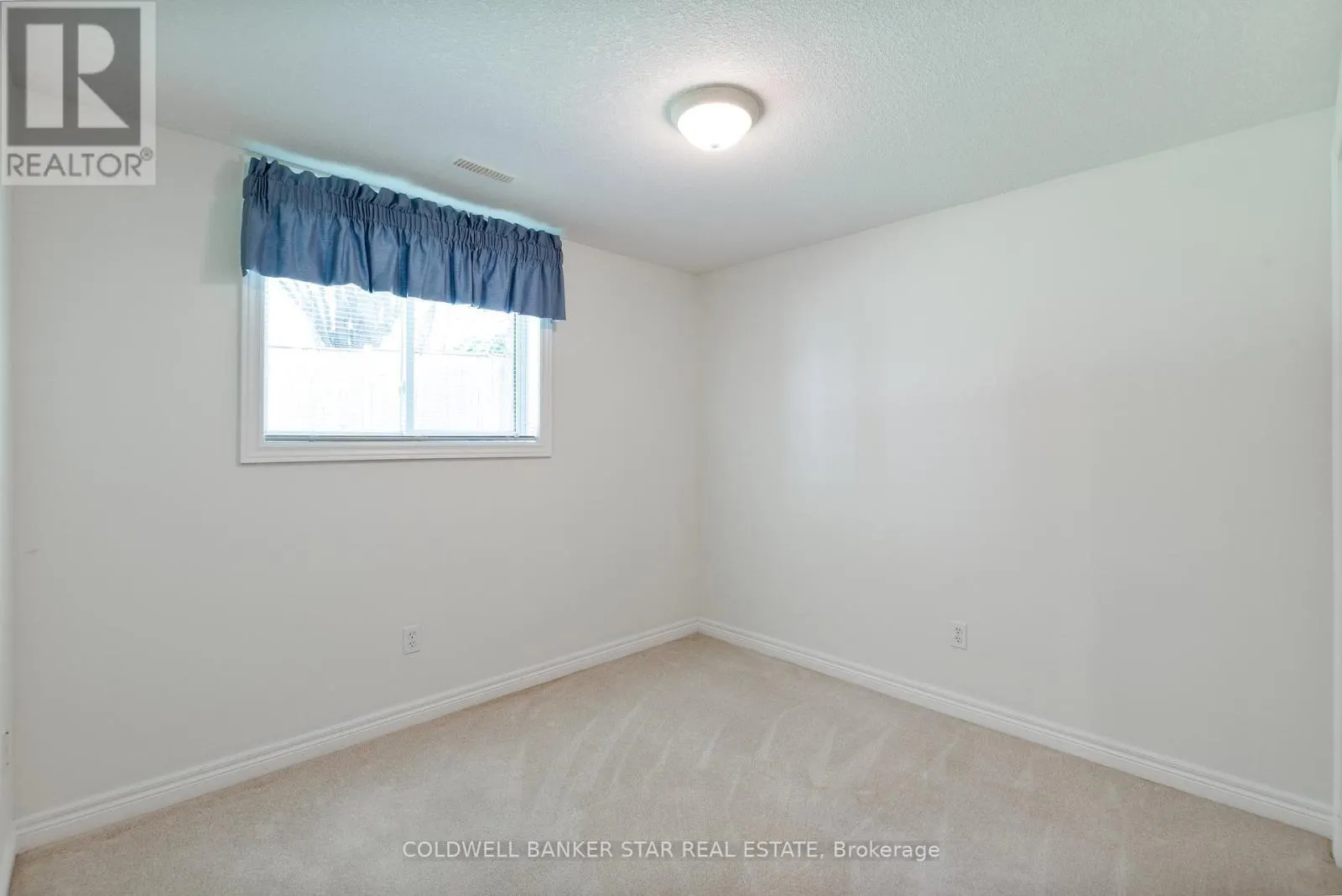 17 - 19 AUGUSTA CRESCENT, #17