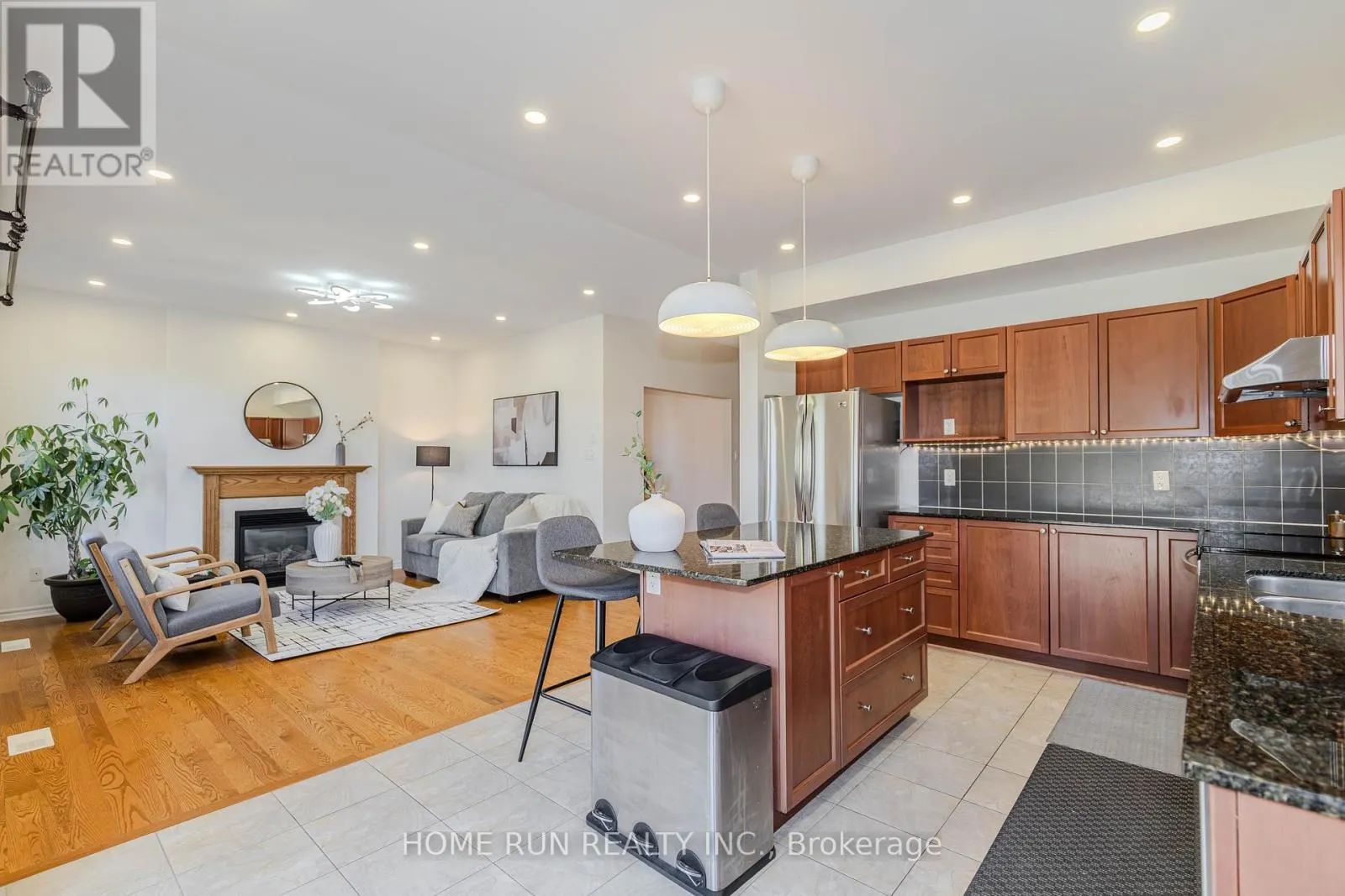 245 KIWANIS COURT
