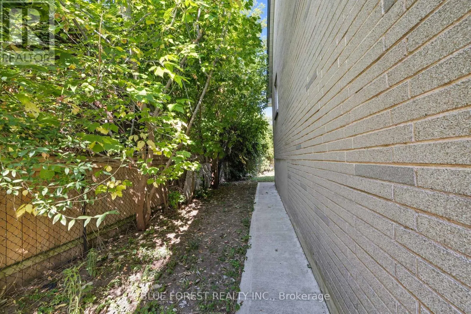 1770 SEELEY DRIVE