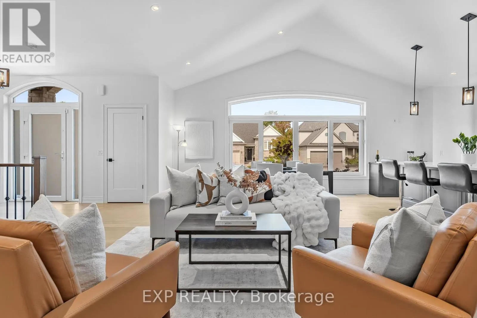 4242 VILLAGE CREEK DRIVE
