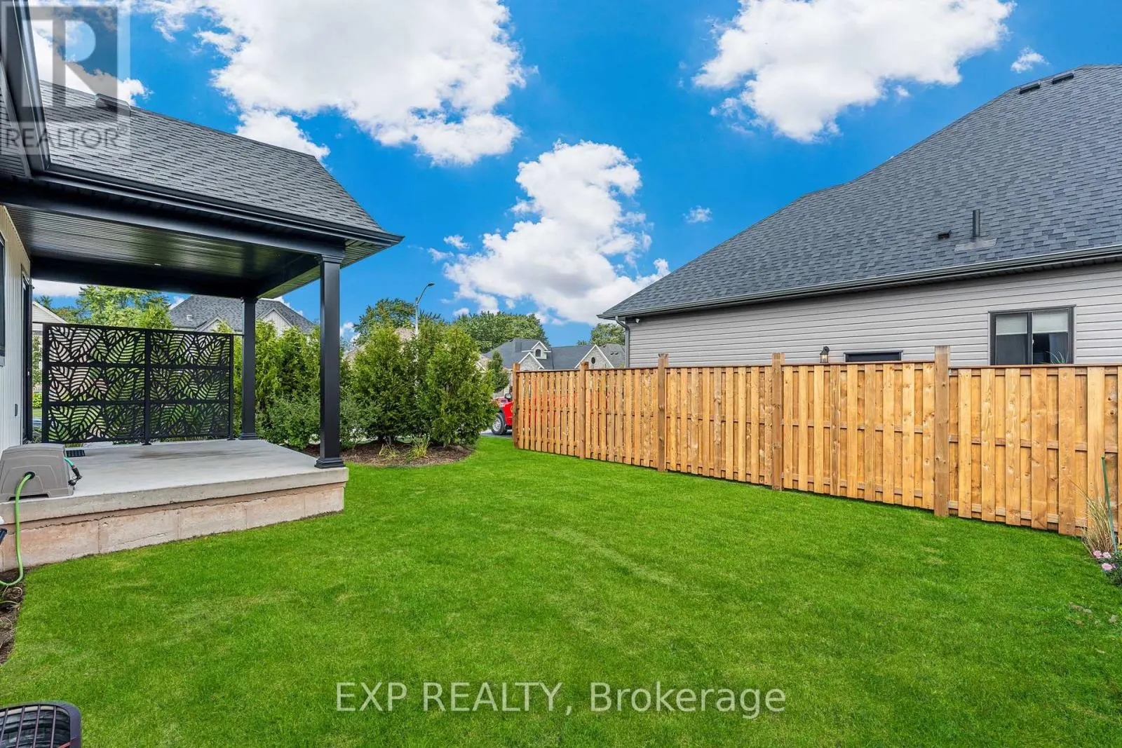 4242 VILLAGE CREEK DRIVE